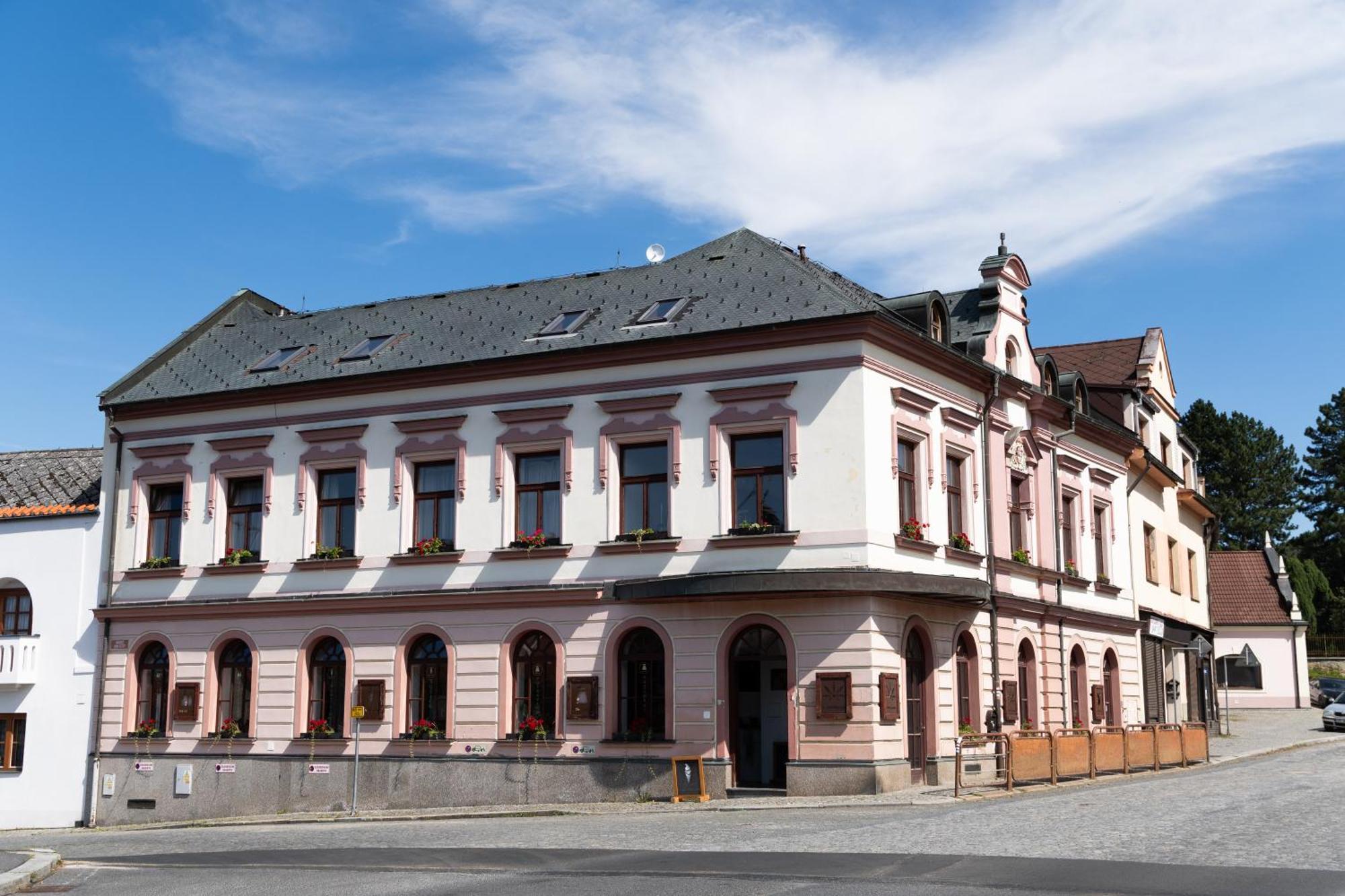 Apartmany Nabrezi Susice Nad Otavou Exterior photo